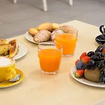 Express By Ihg 호텔 3*