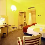 Express By Ihg 3*
