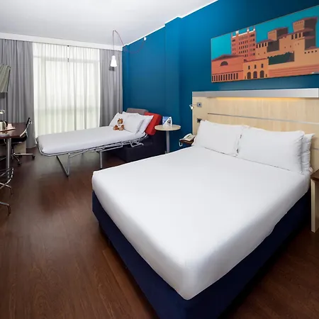 Отель Express By Ihg