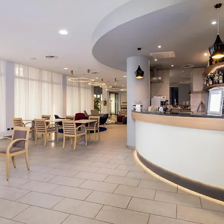Express By Ihg Парма