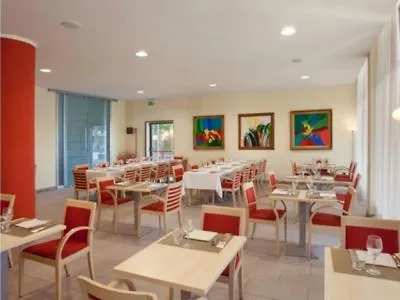 Отель Express By Ihg Парма