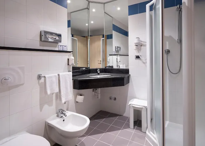 Express By Ihg 3*