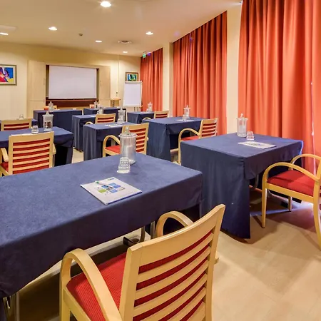 Express By Ihg Parma