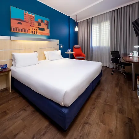 Hotel Express By Ihg