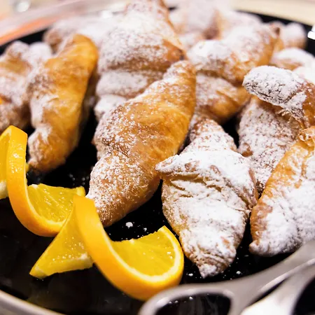 Express By Ihg Hotel