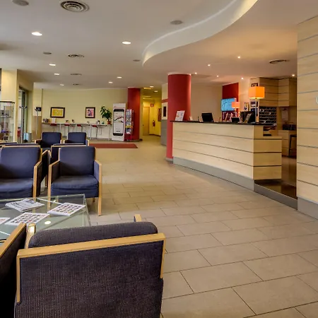 Express By Ihg 3*