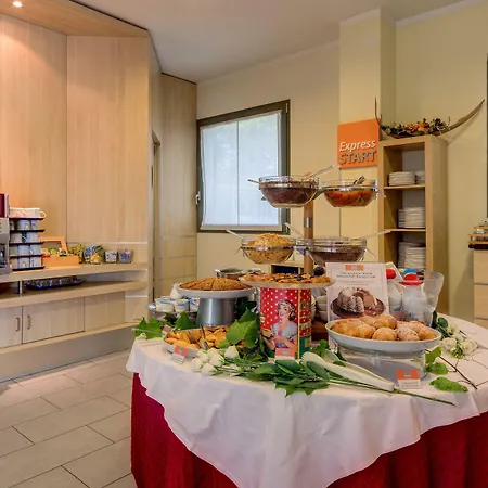 Hotel Express By Ihg