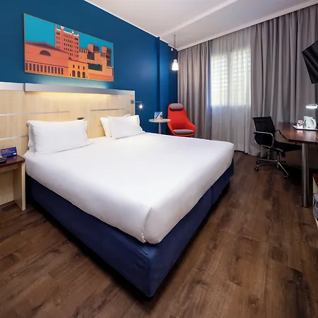 Hotel Express By Ihg