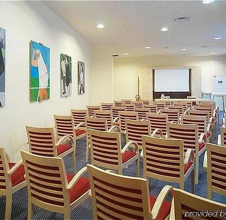 Express By Ihg Parma