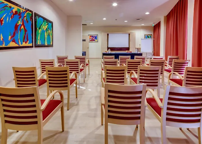 Express By Ihg 3* Parma