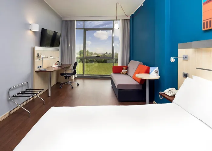 Hotel Express By Ihg