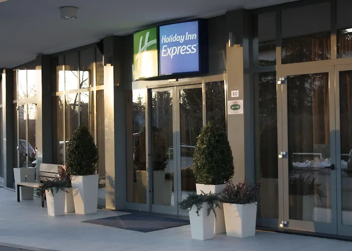 Express By Ihg 3* Parma
