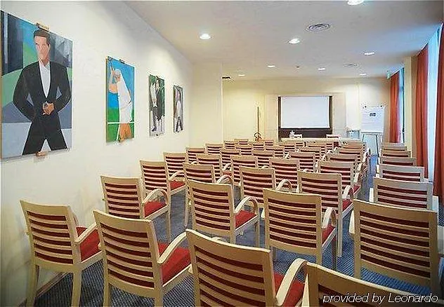 Express By Ihg Parma